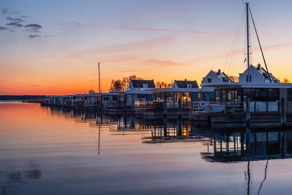 Floatinghouses Peenemuende Esterno foto