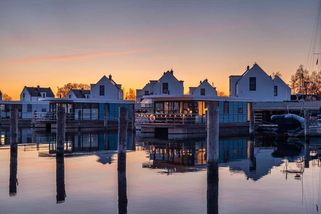 Floatinghouses Peenemuende Esterno foto