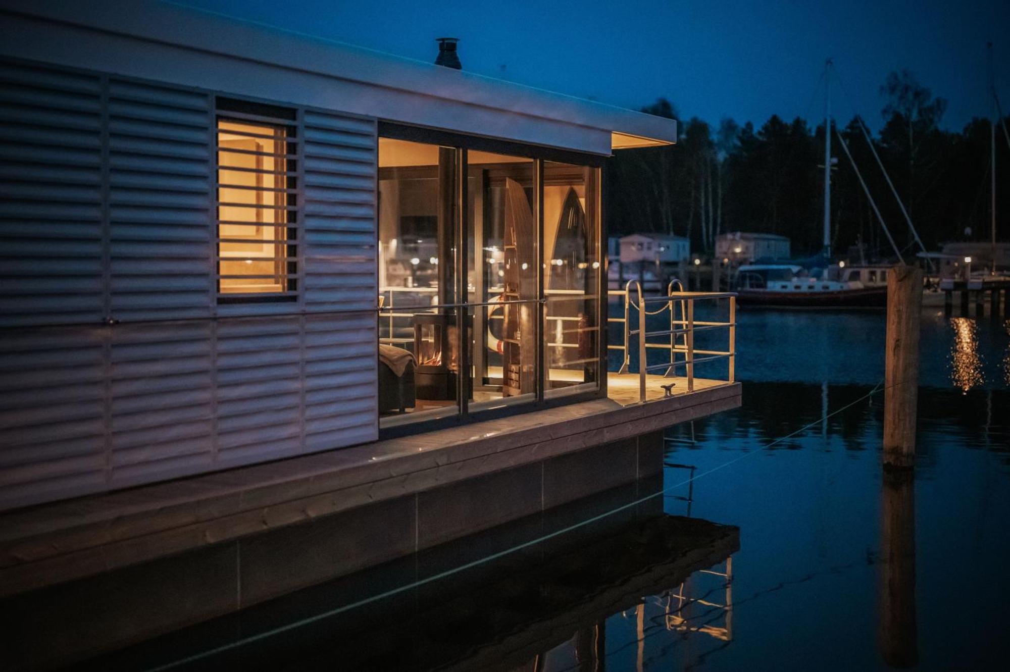 Floatinghouses Peenemuende Esterno foto
