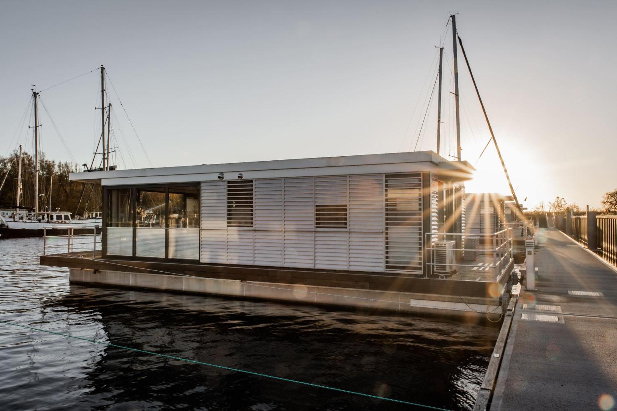 Floatinghouses Peenemuende Esterno foto
